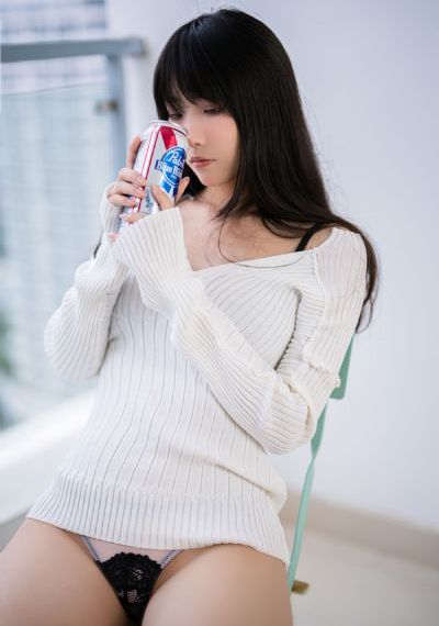 娇妻被领导玩得呻吟在线电影_BD免费播放