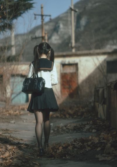 一个人在线观看高清视频_1080超清免费观看