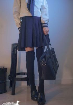 八戒褐色成人影院_云播放粤语日本成人在线